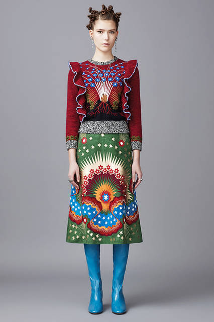 VOGUE-RUNWAY_VAL_FALL16_29