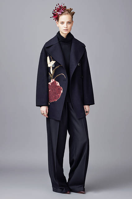 VOGUE-RUNWAY_VAL_FALL16_43