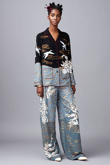VOGUE-RUNWAY_VAL_FALL16_47