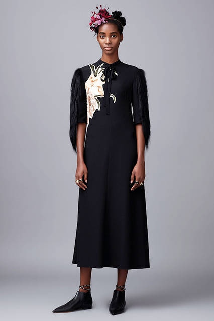 VOGUE-RUNWAY_VAL_FALL16_49