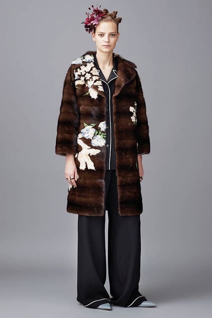 VOGUE-RUNWAY_VAL_FALL16_50