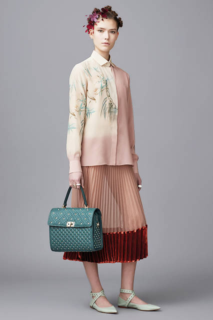 VOGUE-RUNWAY_VAL_FALL16_55
