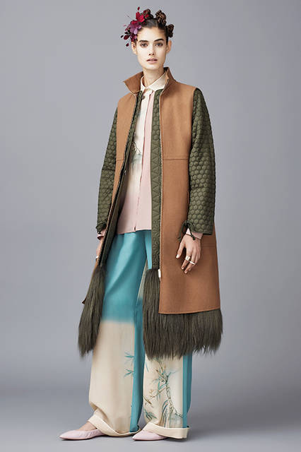 VOGUE-RUNWAY_VAL_FALL16_56