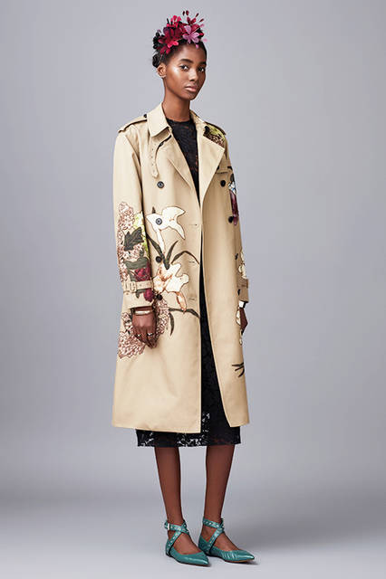 VOGUE-RUNWAY_VAL_FALL16_58