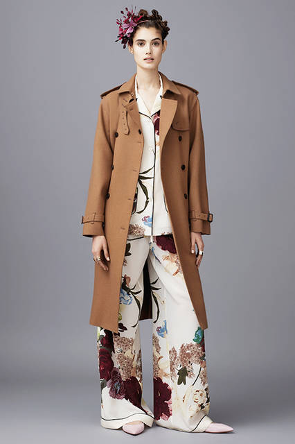 VOGUE-RUNWAY_VAL_FALL16_60