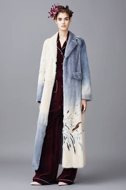 VOGUE-RUNWAY_VAL_FALL16_67