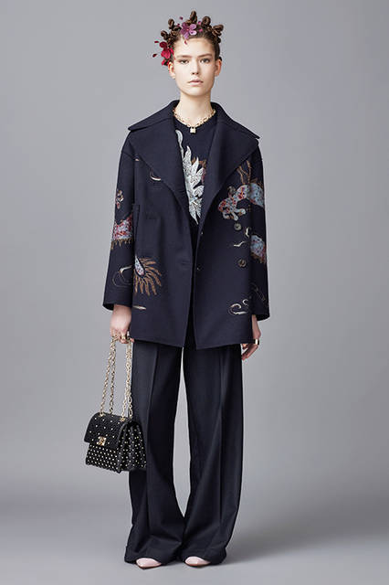 VOGUE-RUNWAY_VAL_FALL16_71