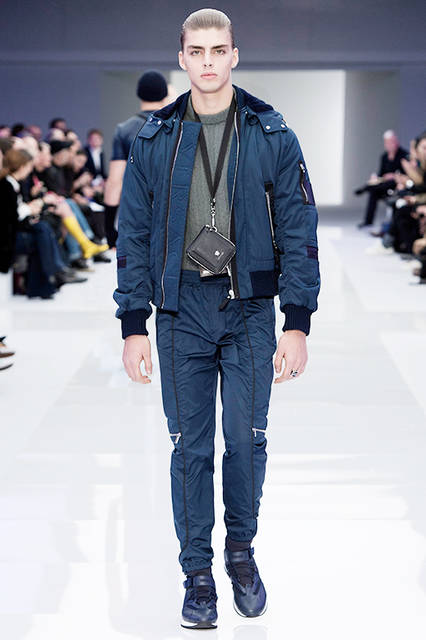 Versace-Men's_FW16_look-29