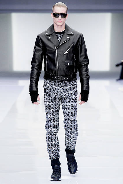 Versace-Men's_FW16_look-55