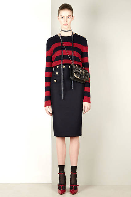 RED-MAIN-FW16-style_3