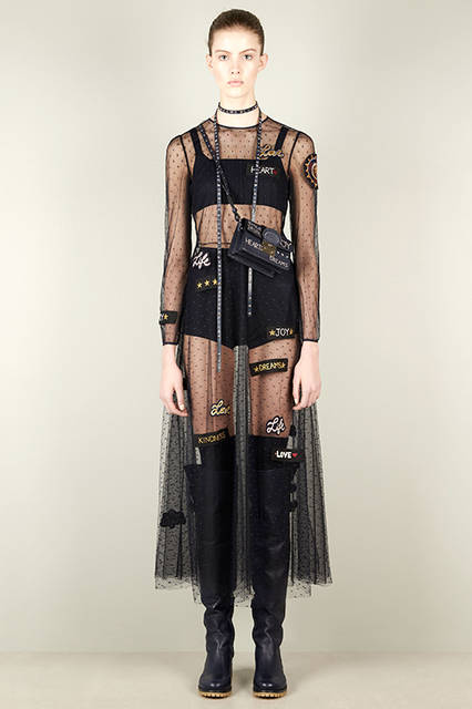RED-MAIN-FW16-style_7