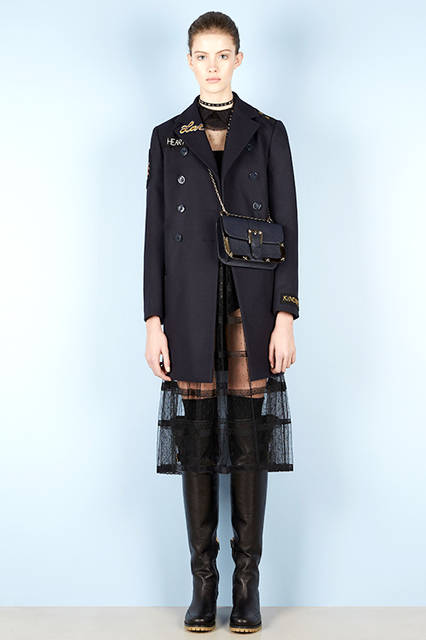 RED-MAIN-FW16-style_11