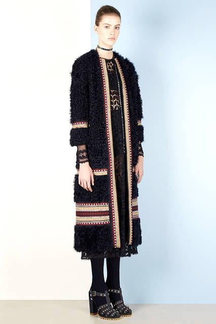 RED-MAIN-FW16-style_29