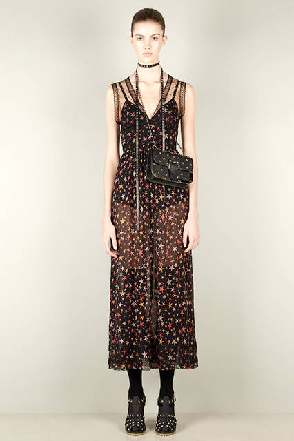 RED-MAIN-FW16-style_39