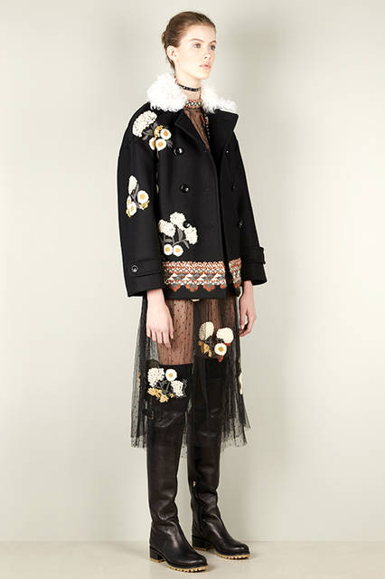 RED-MAIN-FW16-style_40