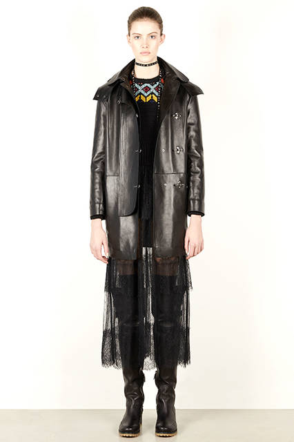 RED-MAIN-FW16-style_42