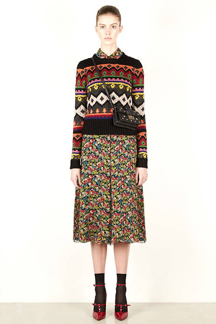 RED-MAIN-FW16-style_48