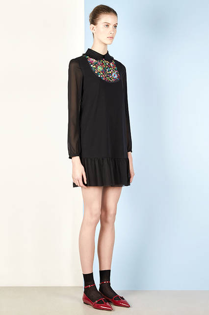 RED-MAIN-FW16-style_51
