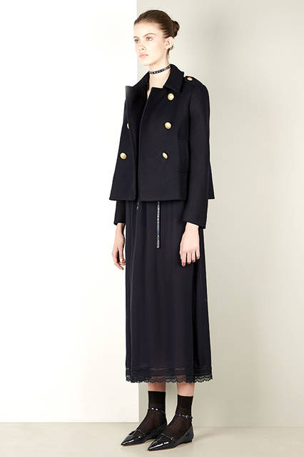 RED-MAIN-FW16-style_59
