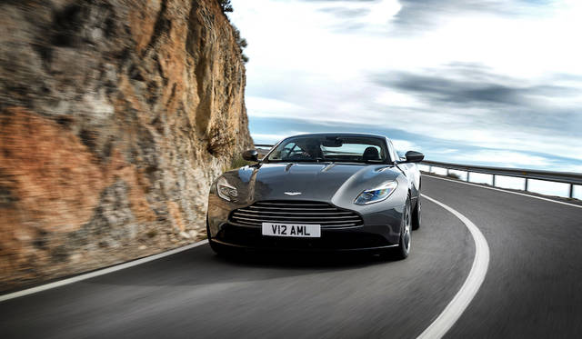 002_Aston-Martin-DB11-Embargo
