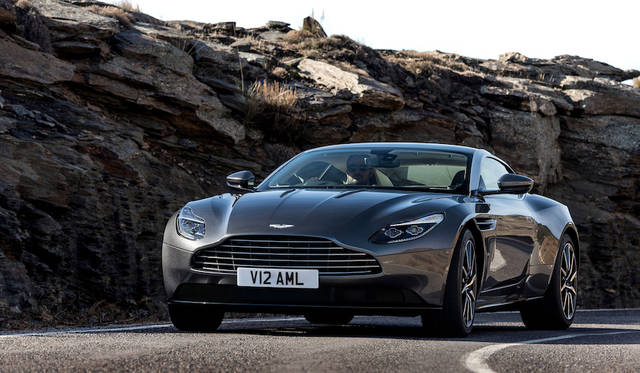 005_Aston-Martin-DB11-Embargo
