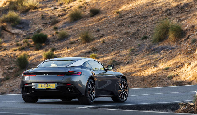 Aston Martin DB11|アストンマーティン DB11 011