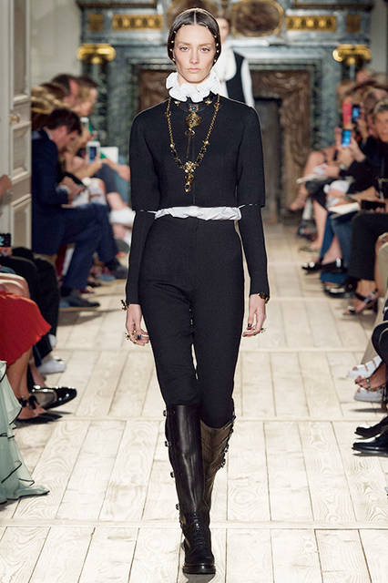 VALENTINO-HC-FW1617-01