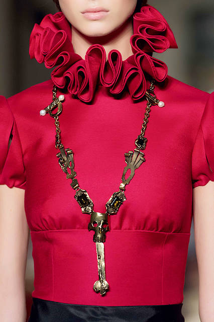 VALENTINO-HC-FW1617-18-DET