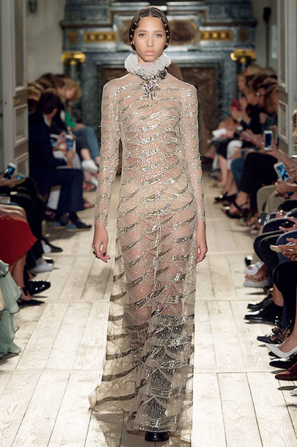 VALENTINO-HC-FW1617-38