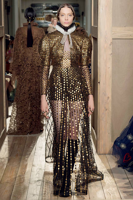 VALENTINO-HC-FW1617-40