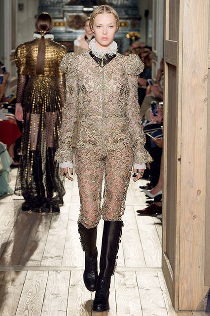 VALENTINO-HC-FW1617-41