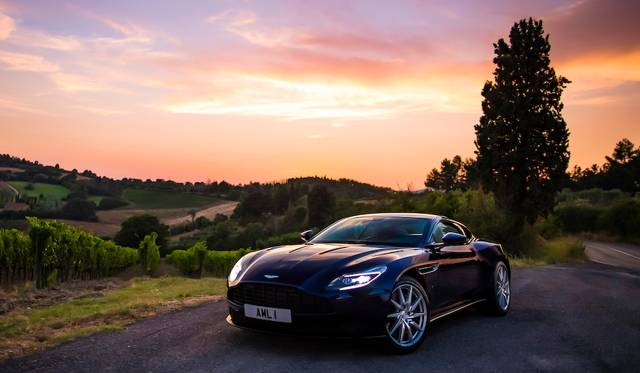 Aston Martin DB11|アストンマーティンDB11