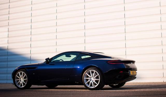 Aston Martin DB11|アストンマーティンDB11 032