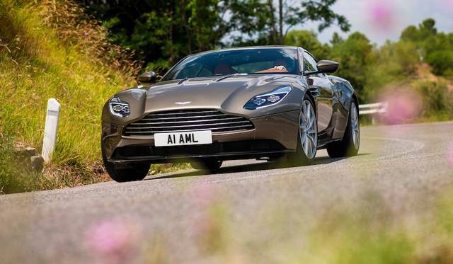 Aston Martin DB11|アストンマーティンDB11 033