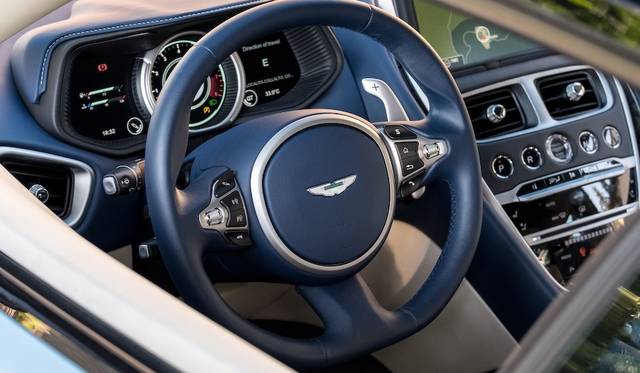 Aston Martin DB11|アストンマーティンDB11 065
