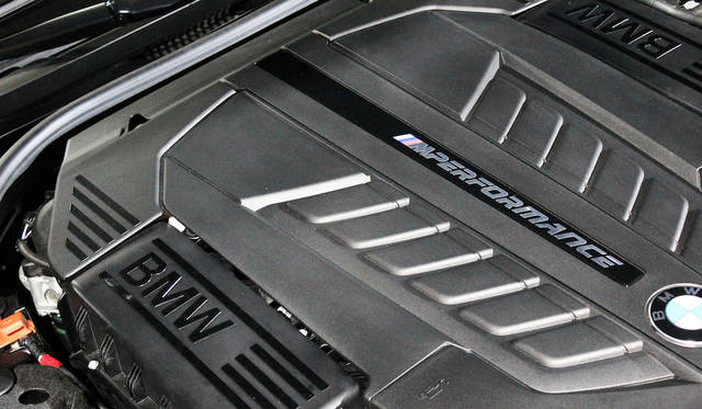 BMW M760Li xDrive|ビー・エム・ダブリュー M760Li xDrive 007