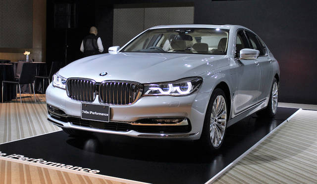 BMW 740e iPerformance|ビー・エム・ダブリュー 740i iパフォーマンス 002