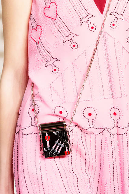 VALENTINO-PAP-SS17-04-DET