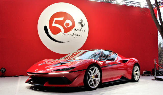 フェラーリ日本上陸50周年の特別モデル「J50」を発表｜Ferrari