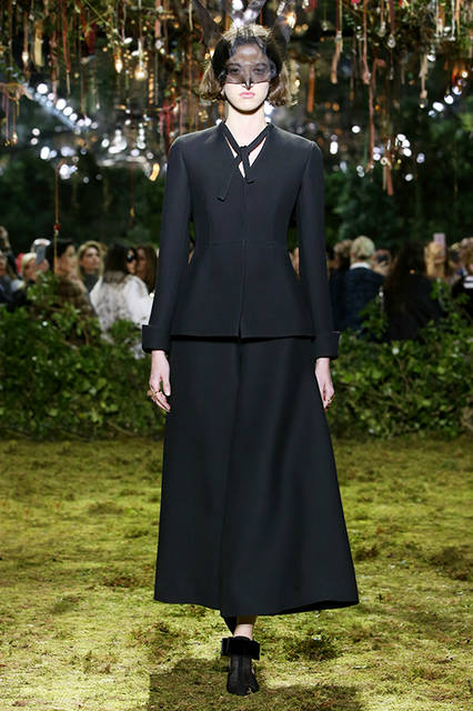 Dior-Haute-Couture-SS17_Look-2