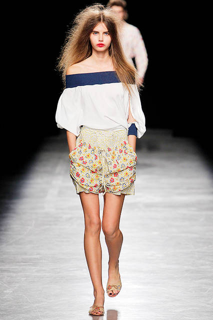 AK-VW_SS17_FOH_HiRes_003