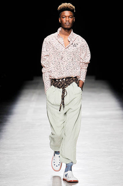 AK-VW_SS17_FOH_HiRes_022