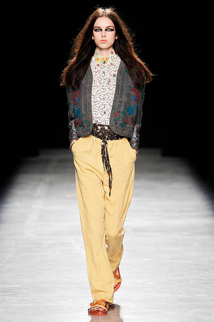 AK-VW_SS17_FOH_HiRes_028