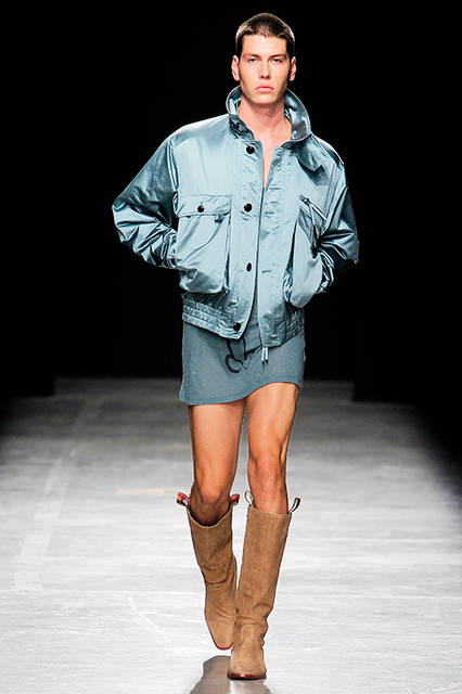 AK-VW_SS17_FOH_HiRes_033
