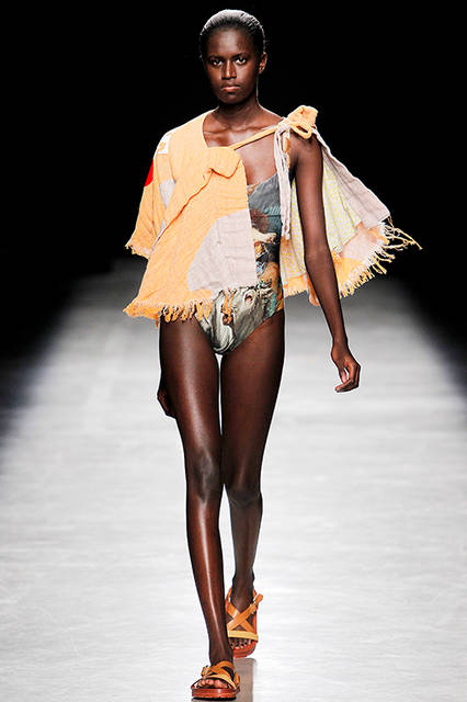 AK-VW_SS17_FOH_HiRes_036