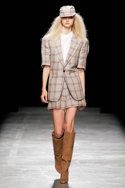 AK-VW_SS17_FOH_HiRes_046