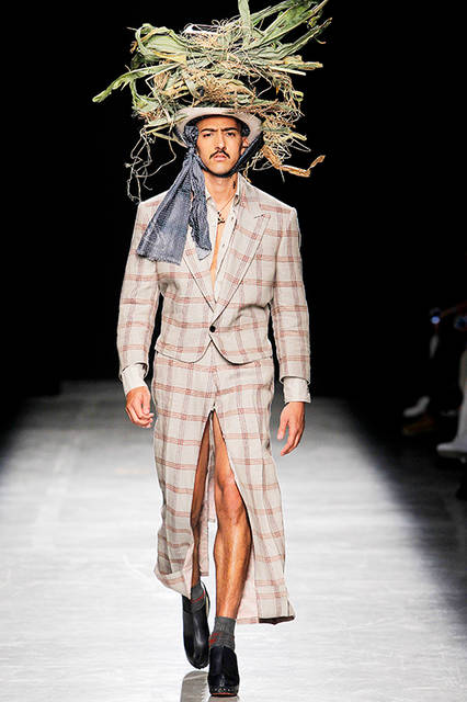 AK-VW_SS17_FOH_HiRes_047