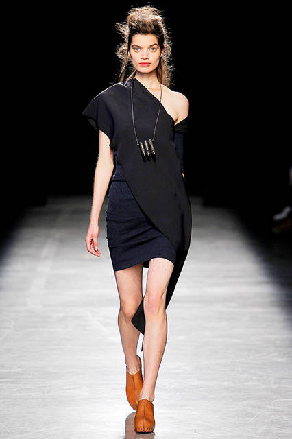 AK-VW_SS17_FOH_HiRes_048