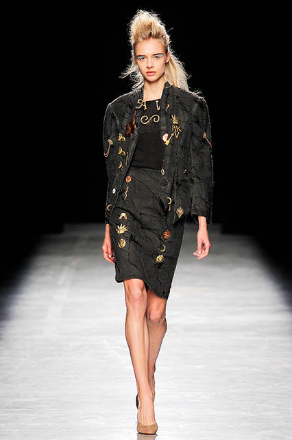 AK-VW_SS17_FOH_HiRes_052