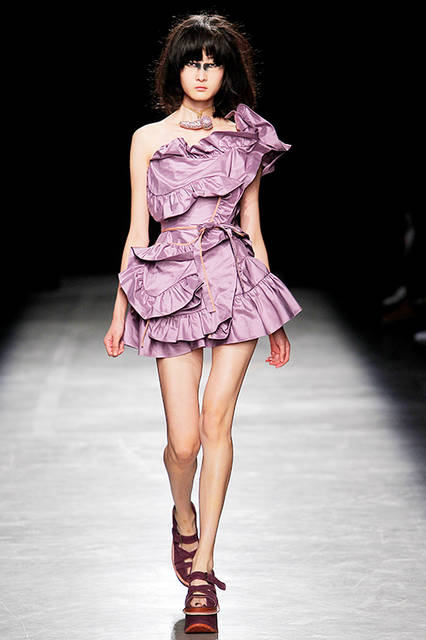 AK-VW_SS17_FOH_HiRes_055